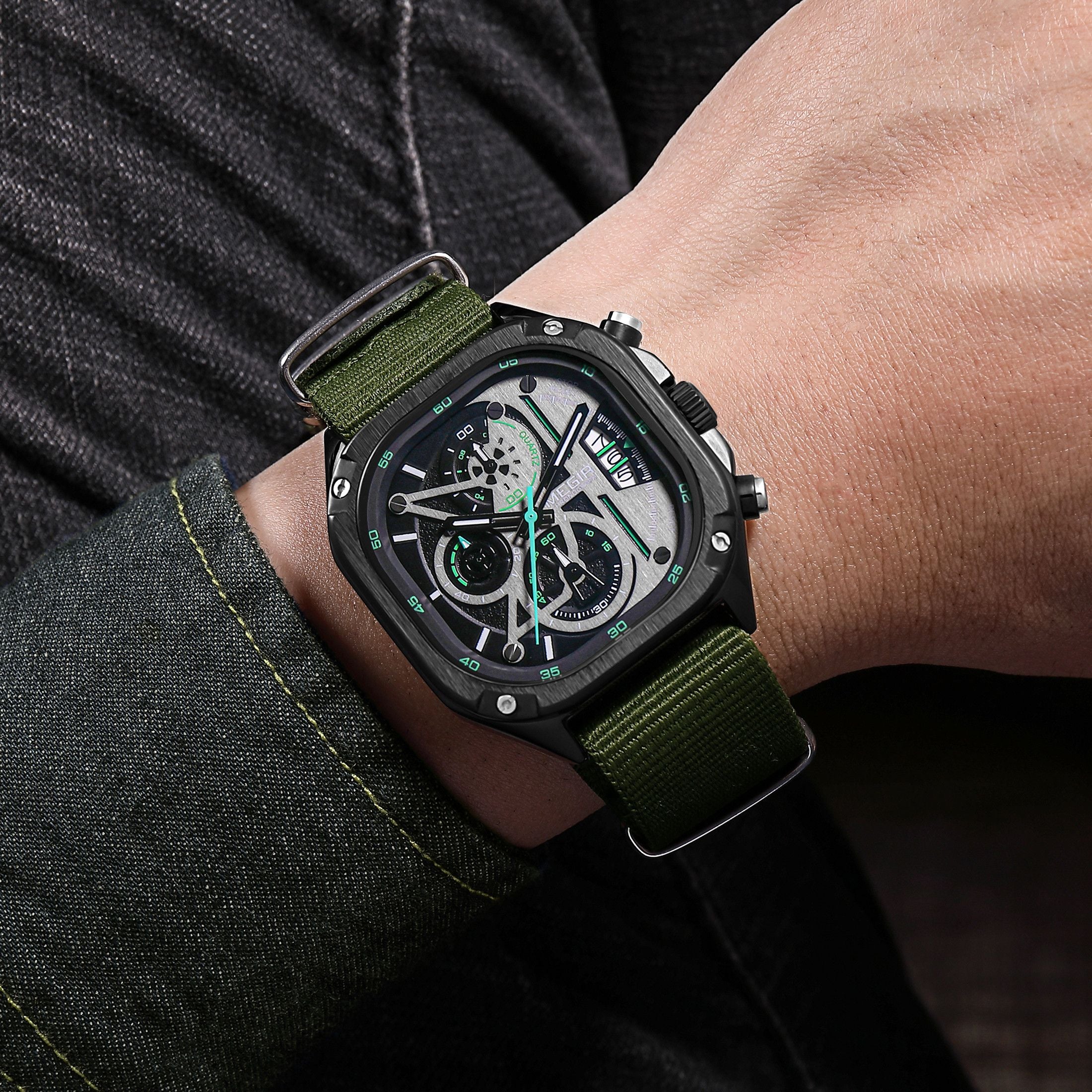 MEGIR Men’s Sports & Military Watch – Luxury Casual Waterproof Chronograph